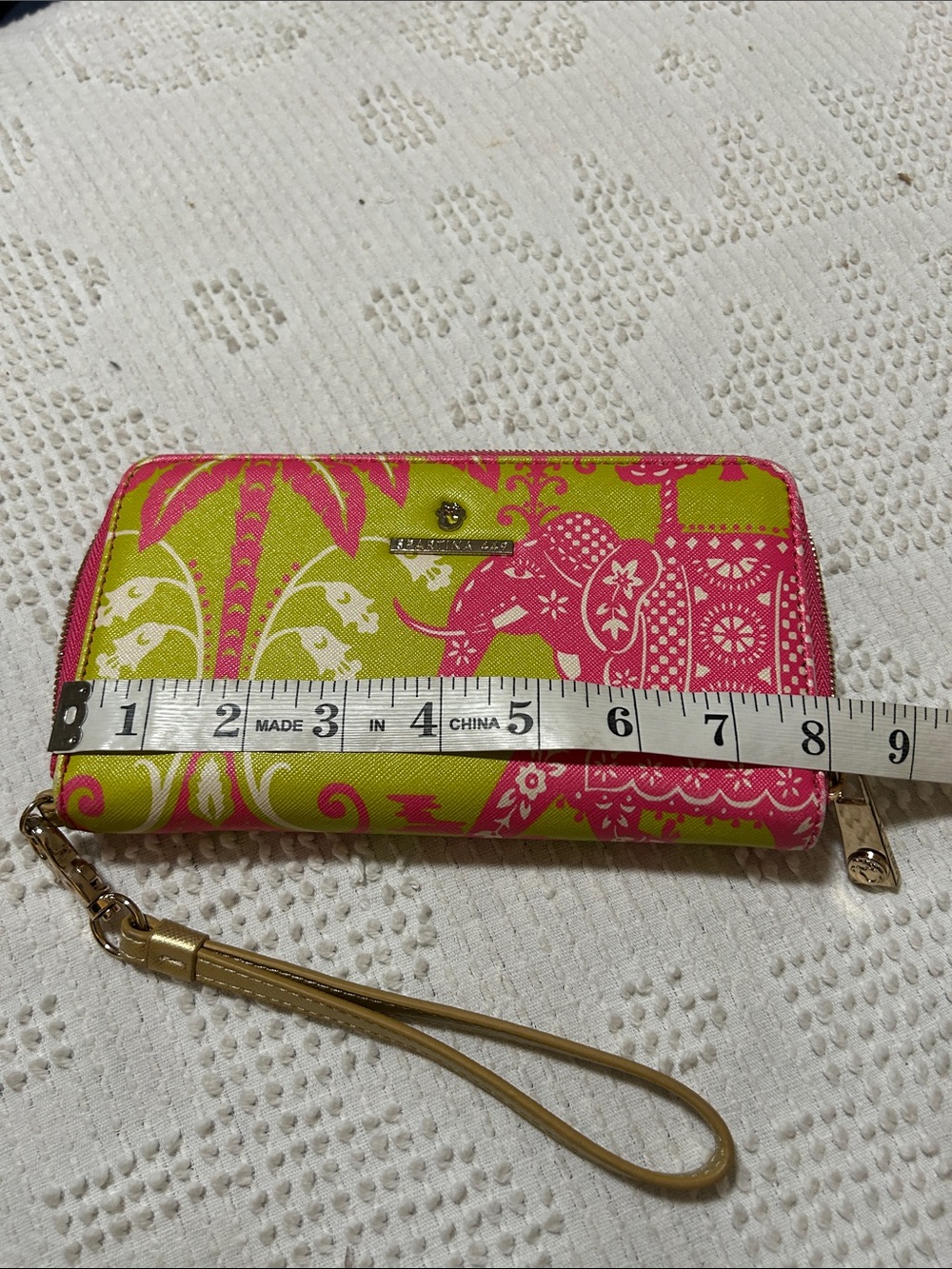 Spartina Tropical Elephant Tote Bag in Pink and Lime with wristlet - Picture 3 of 13